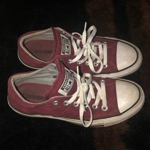 Burgundy converse